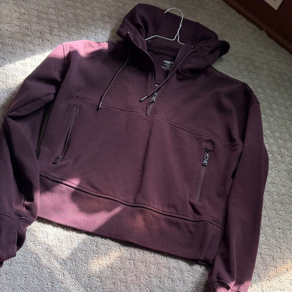Old Navy Active Maroon Fleece Pullover
